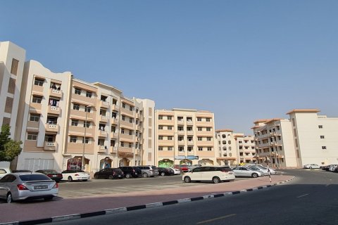 Rakennus International City, Dubai, Arabiemiraatit 16580 m2 № 134100 - kuva 2