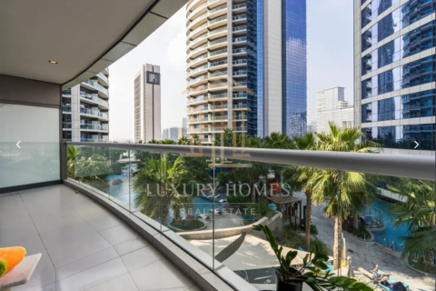 Apartment in PARAMOUNT TOWER HOTEL & RESIDENCES in Dubai, UAE 2 bedrooms, 98 sq.m. № 379886