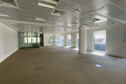 Opisina sa DIFC, Dubai, UAE 3726 sq.m. № 298689 - larawan 5