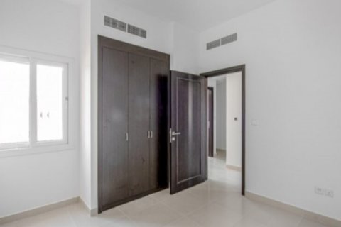 Villa itt: Dubai, EAE, 4 hálószoba, 330.9206 m², azonosító: 194826 - fénykép 3