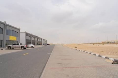Land zum Verkauf in Al Rashidiya, Dubai, VAE 3716.1216 m2 Nr. 133887 - Foto 7