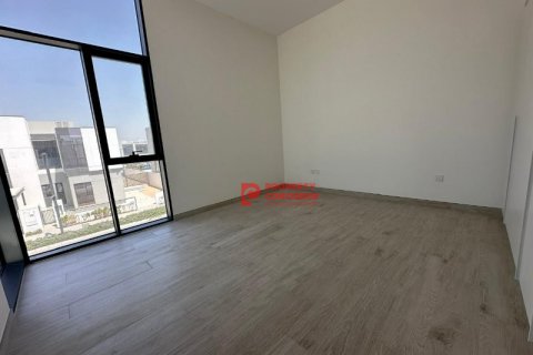 Üürile anda villa asukohaga Al Furjan, Dubai, AÜE: 4 magamistoaga, 522 m² Nr 542280 - pilt 25