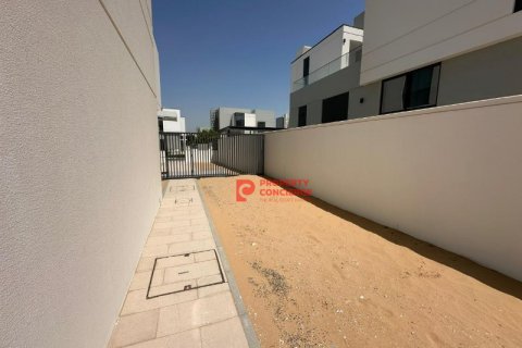 Üürile anda villa asukohaga Al Furjan, Dubai, AÜE: 4 magamistoaga, 522 m² Nr 542280 - pilt 13