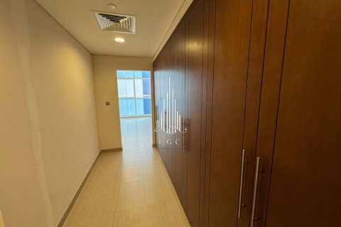 Corniche Road, Abu Dhabi, UAE의 임대용 아파트 침실 5개, 371.6제곱미터 번호 458068 - 사진 22