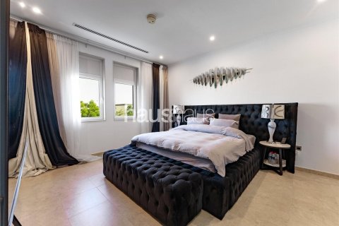 Vilă de vânzare în Jumeirah Park, Dubai, EAU 3 dormitoare, 295 mp. №625290 - poză 17