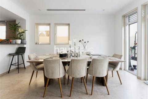 Vilă de vânzare în Jumeirah Park, Dubai, EAU 3 dormitoare, 295 mp. №625290 - poză 15