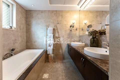 Vilă de vânzare în Jumeirah Park, Dubai, EAU 3 dormitoare, 295 mp. №625290 - poză 18