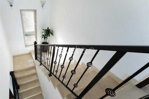 Vilă de vânzare în Jumeirah Park, Dubai, EAU 3 dormitoare, 295 mp. №625290 - poză 23