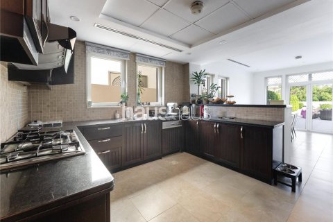 Vilă de vânzare în Jumeirah Park, Dubai, EAU 3 dormitoare, 295 mp. №625290 - poză 11