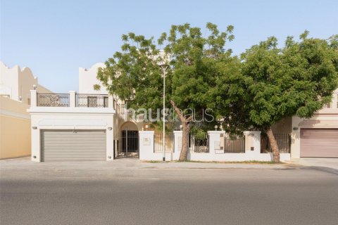 Vila u gradu Jumeirah Village Triangle, Dubai, UAE 5 spavaće sobe, 390 m2 Br. 625289 - Slika 2