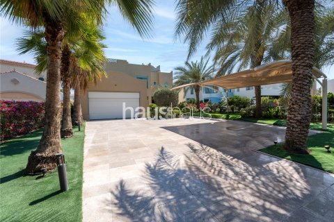 Willa na sprzedaż w Jumeirah Islands, Dubai, ZEA 4 sypialnie, 576 mkw., nr 625275 - zdjęcie 28