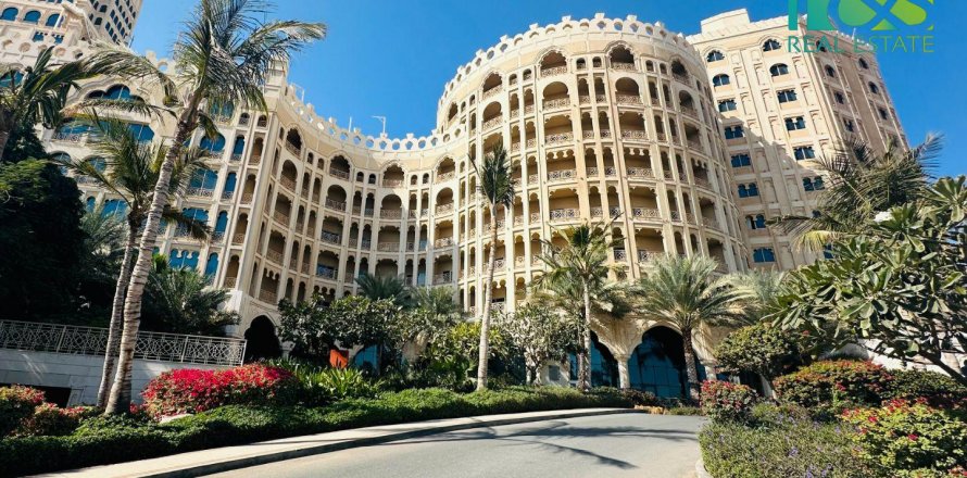 Hotel Apartment in Al Hamra Village, Ras Al Khaimah, UAE 2 bedrooms, 120.8 sq.m. № 482450