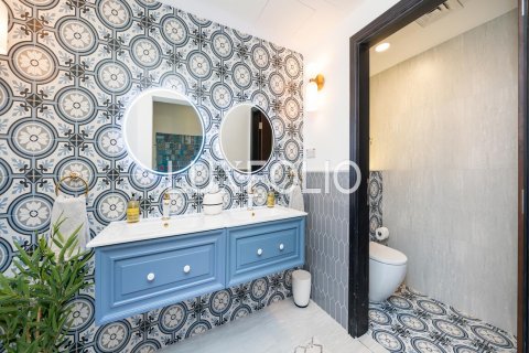 Takvåning till försäljning i Dubai Marina, Dubai, UAE 5 sovrum, 5093 kvm Nr. 627981 - fotografi 19
