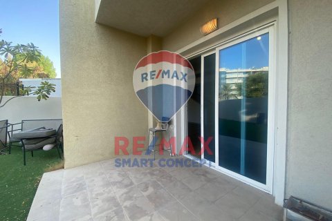 ویلا برای فروش در  Al Reef، Abu Dhabi، امارات متحده عربی  4 خوابه ، 262.4 متر مربع ، شماره 533651 - تصویر 16