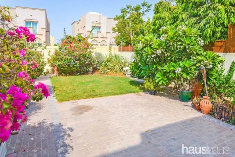 Villa The Springs, Dubaijā, AAE 2 istabas, 157 m2 Nr. 626642 - attēls 5