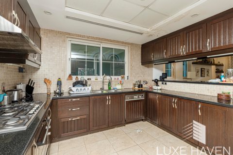 Vilă de închiriat în Jumeirah Park, Dubai, EAU 3 dormitoare, 284.75 mp.  №391506 - poză 21
