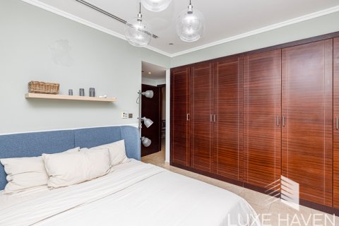 Vilă de închiriat în Jumeirah Park, Dubai, EAU 3 dormitoare, 284.75 mp.  №391506 - poză 16
