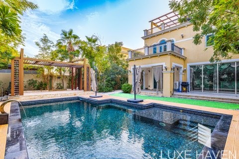 Vila di Jumeirah Park, Dubai, UEA 4 kamar tidur, 455.22 m2 nomor 391507