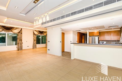 Villa itt: Jumeirah Park, Dubai, EAE, 4 hálószoba, 455.22 m², azonosító: 391507 - fénykép 30