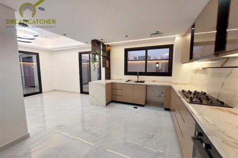 Vila di Al Helio, Ajman, UEA 5 kamar tidur, 385.5 m2 nomor 454628 - foto 7
