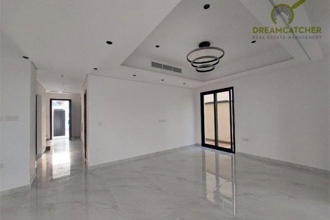Vila di Al Helio, Ajman, UEA 5 kamar tidur, 385.5 m2 nomor 454628 - foto 11