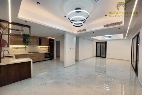 Villa i Al Helio, Ajman, UAE 5 soveværelser, 385.5 kvm № 454628