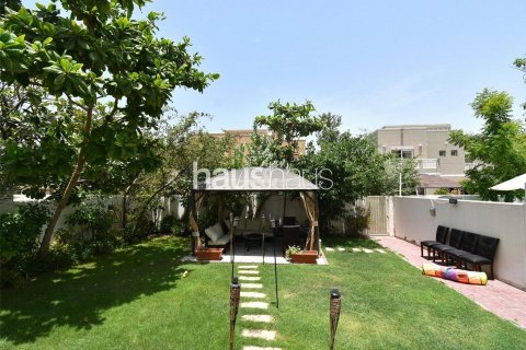 Vilă în The Springs, Dubai, EAU 3 dormitoare, 338 mp.  №626659