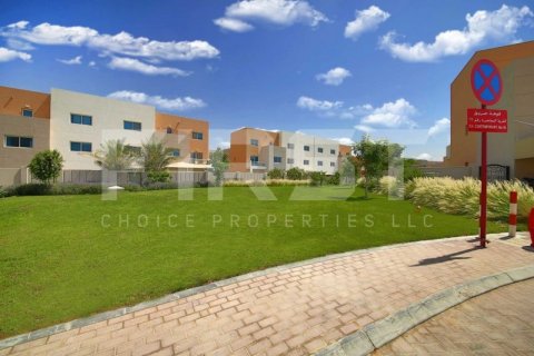 Vila di Abu Dhabi, UEA 5 kamar tidur, 348.2 m2 nomor 407749 - foto 16