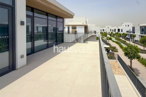 Vila u gradu Arabian Ranches 3, Dubai, UAE 4 spavaće sobe, 301 m2 Br. 626725 - Slika 17