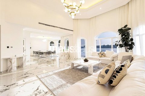 וילה להשכרה ב Palm Jumeirah, Dubai, איחוד האמירויות  4 חדרי שינה, 687 מ"ר, מספר 626726 - תמונה 5