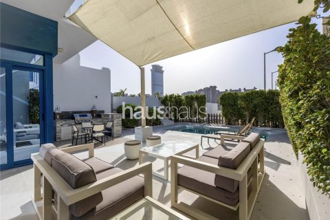 Kuća u nizu u gradu Palm Jumeirah, Dubai, UAE 5 spavaće sobe, 327 m2 Br. 626724 - Slika 4