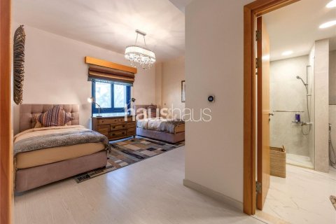 Kuća u nizu u gradu Palm Jumeirah, Dubai, UAE 5 spavaće sobe, 327 m2 Br. 626724 - Slika 24
