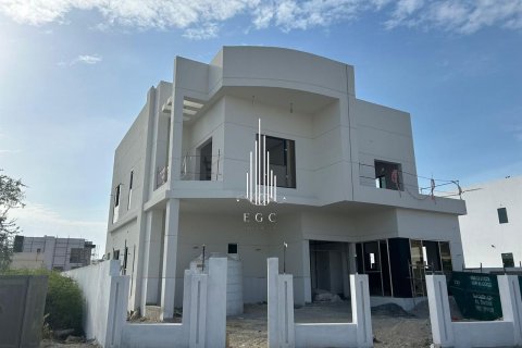Villa in vendita a Yas Island, Abu Dhabi, EAU 5 camere da letto, 632.9 mq. № 533291 - foto 2
