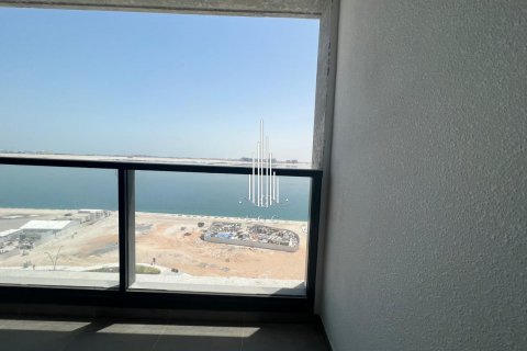 Apartment in Al Reem Island, Abu Dhabi, UAE 3 bedrooms, 158.3 sq.m. № 533295 - photo 15