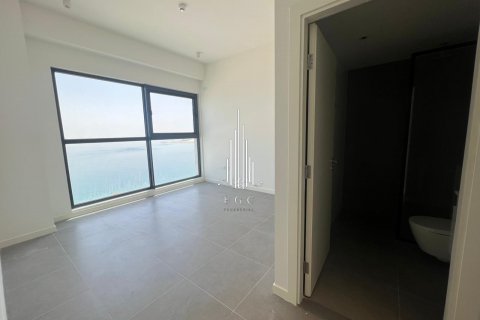 Apartment in Al Reem Island, Abu Dhabi, UAE 3 bedrooms, 158.3 sq.m. № 533295 - photo 16