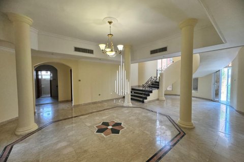 Willa do wynajęcia w Abu Dhabi, ZEA 8 sypialnie, 603.9 mkw., nr 534188 - zdjęcie 8