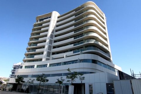 Udviklingsprojekt CANAL VIEW BUILDING i Al Raha Beach, Abu Dhabi, UAE № 201803