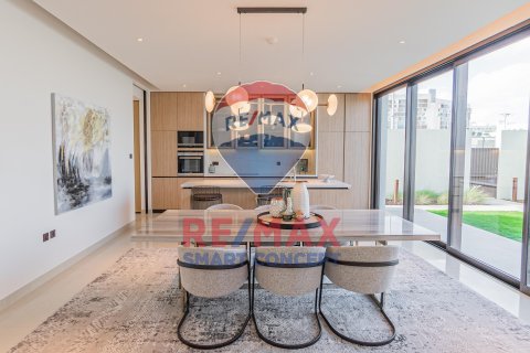 Vilă de vânzare în Saadiyat Island, Abu Dhabi, EAU 5 dormitoare, 792 mp. №580328 - poză 8