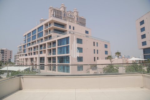 Βίλα σε The Marina, Abu Dhabi, ΗΑΕ 5 υπνοδωμάτια, 828.3 τ.μ. Αρ. 533196