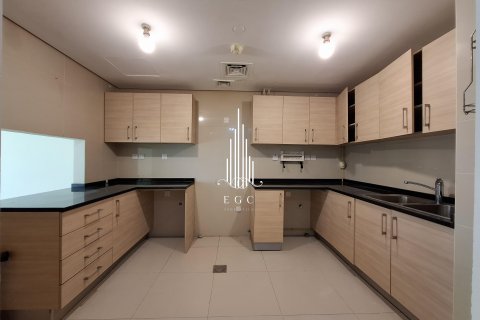 Apartmen di Al Reem Island, Abu Dhabi, UAE 2 bilik tidur, 127.3 meter persegi № 533195 - foto 4