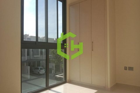 Adosado en alquiler en Dubai, EAU 3 dormitorios, 174.8 m2 № 616632 - foto 2