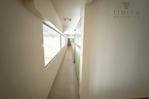 Magacin u Al Qusais, Dubai, UAE 1393.5 m2 Br. 567174 - fotografija 9