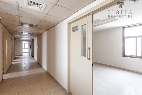 Üürile anda kontor asukohaga Dubai, AÜE: 9280.9 m² Nr 567179 - pilt 3