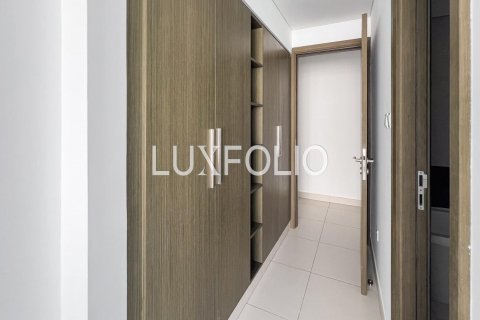 דירה למכירה ב Downtown Dubai (Downtown Burj Dubai), Dubai, איחוד האמירויות  2 חדרי שינה, 119 מ"ר, מספר 627468 - תמונה 21