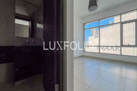 דירה למכירה ב Downtown Dubai (Downtown Burj Dubai), Dubai, איחוד האמירויות  2 חדרי שינה, 119 מ"ר, מספר 627468 - תמונה 17