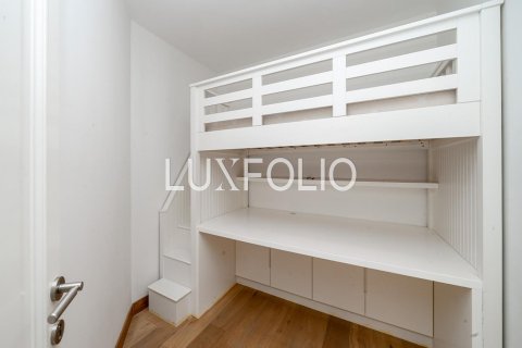 Apartment til salg i Old Town, Dubai, UAE 3 soveværelser, 200 kvm № 627465 - foto 17