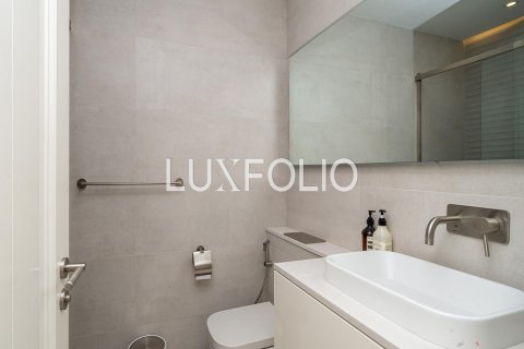 Apartment til salg i Old Town, Dubai, UAE 3 soveværelser, 200 kvm № 627465 - foto 16