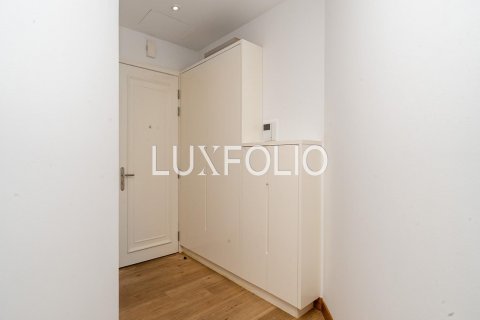 Apartment til salg i Old Town, Dubai, UAE 3 soveværelser, 200 kvm № 627465 - foto 15