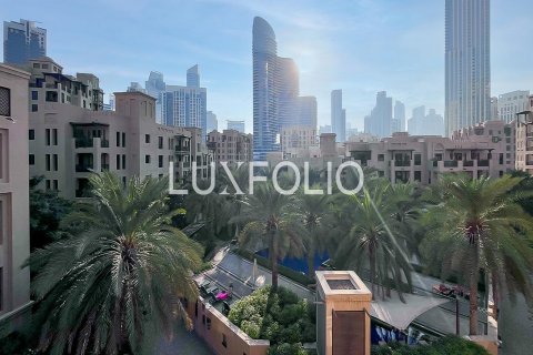 Apartment til salg i Old Town, Dubai, UAE 3 soveværelser, 200 kvm № 627465 - foto 6