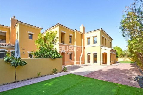 Villa i Arabian Ranches, Dubai, UAE 3 soveværelser, 273 kvm № 625830